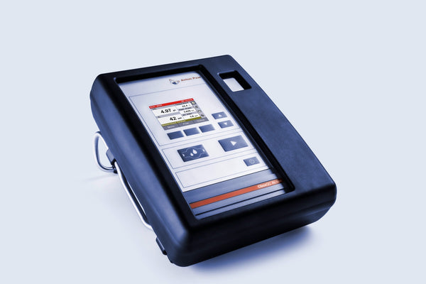 Advanced instrument for measuring dissolved oxygen in beer for quality control.